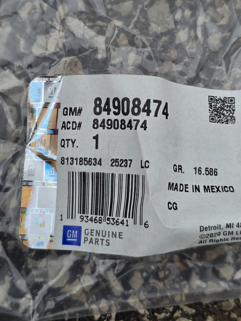 Genuine GM Sunroof Window Seal 84908474 NEW OEM
