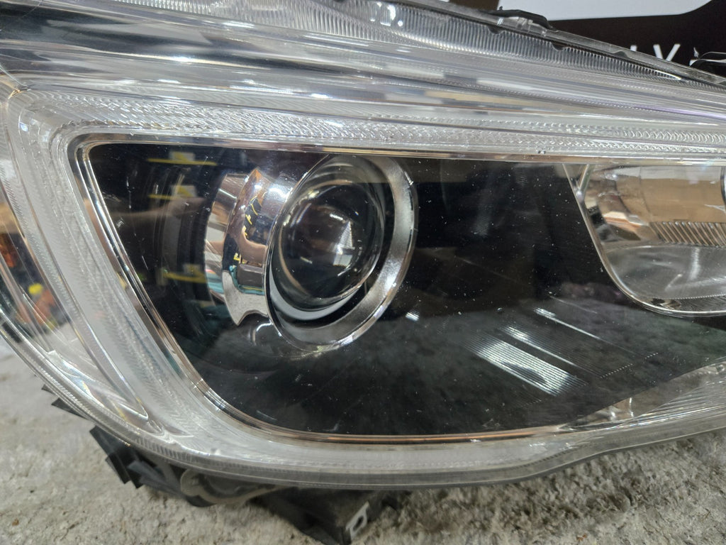 2018-2019 Subaru Legacy Outback Halogen W/LED Headlight Right RH Passenger OEM