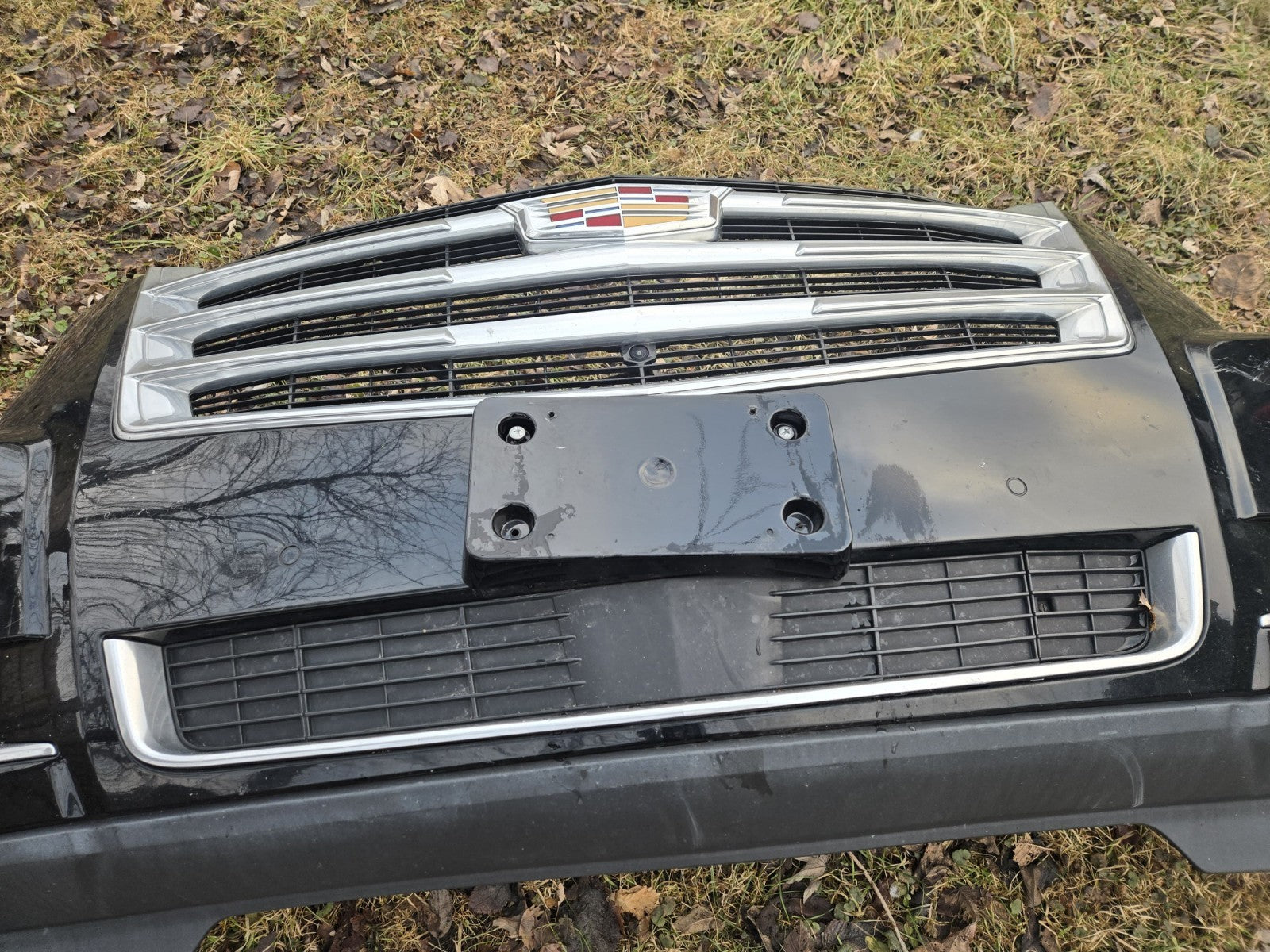 2016-2020 CADILLAC ESCALADE PREMIUM FRONT BUMPER COMPLETE PDC GRILL COVER OEM