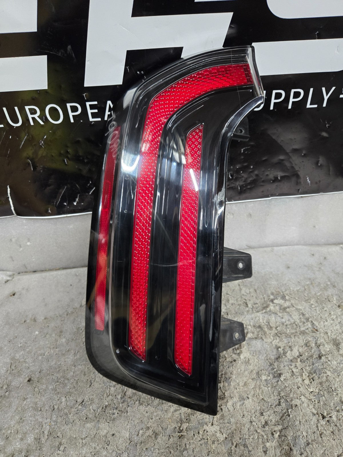 2023-2024 Kia Telluride Left LH Driver Side LED Tail Light Black Trim OEM