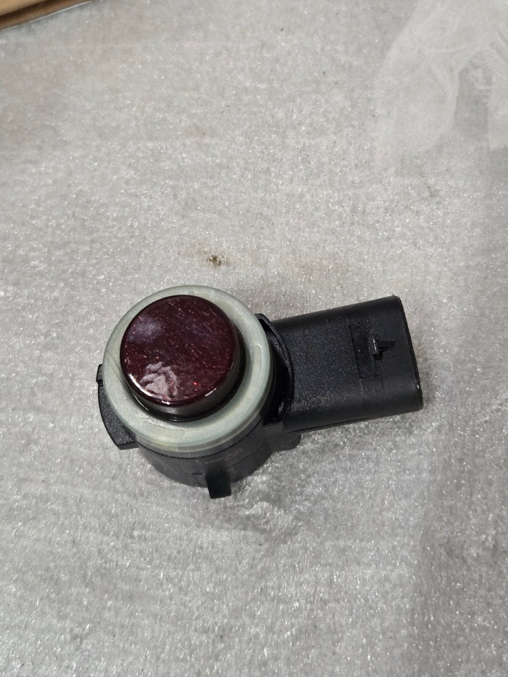 AUDI VW VOLKSWAGEN PARK SENSOR VALEO 5Q0919275B NEW OEM RED