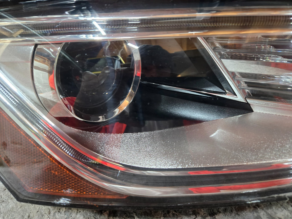 2013-2017 Audi Q5 SQ5 Xenon HID Headlight RH Right Non-AFS OEM W/ Modules!