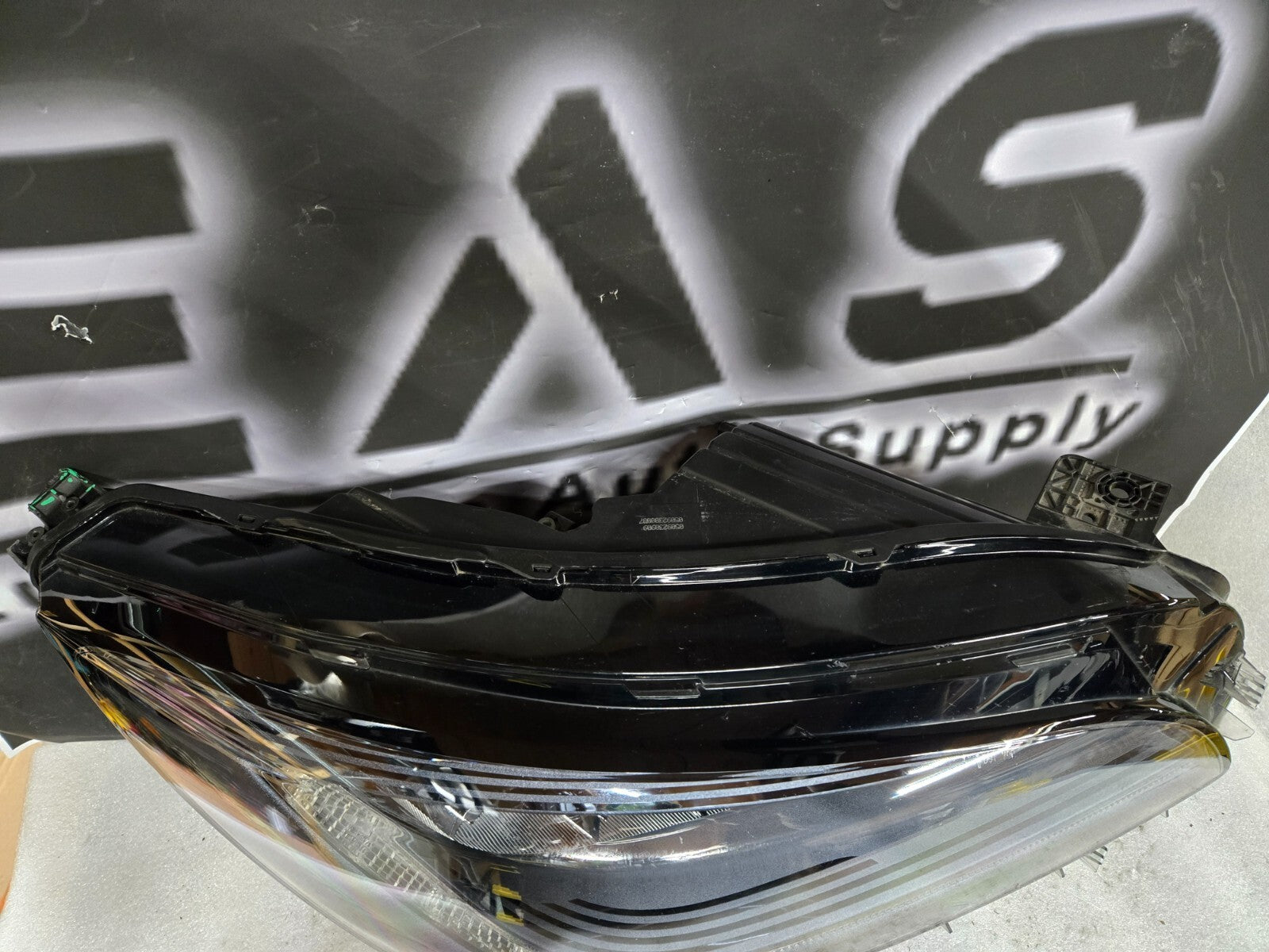 2022-2025 LINCOLN CORSAIR LED HEADLIGHT RIGHT PASSENGER SIDE LJ7B-13E014-AL OEM