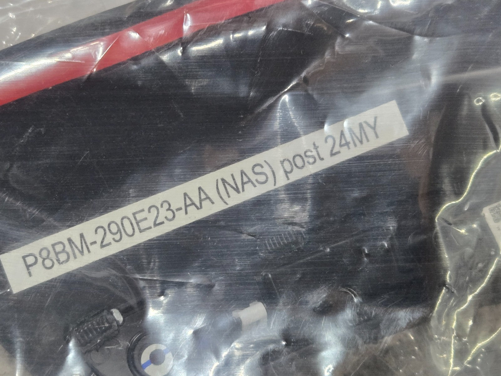 2020-2023 LAND ROVER DEFENDER REAR LEFT WHEEL MOLDING OEM NEW OEM N8BM-290E23-AA