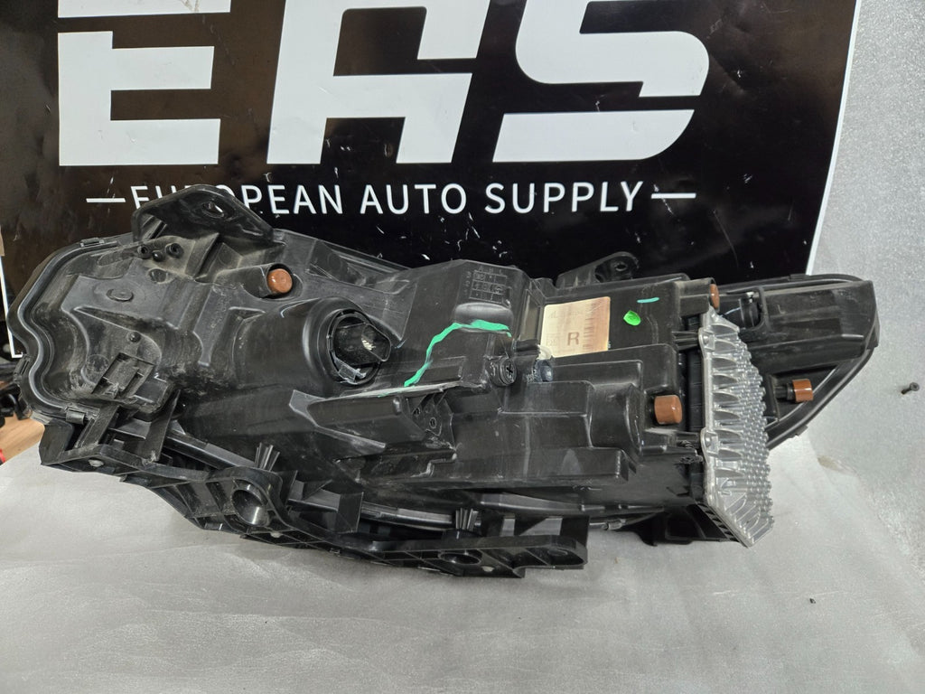 2019–2023 JEEP CHEROKEE RIGHT RH PASSENGER SIDE LED HEADLIGHT OEM P68275944AG