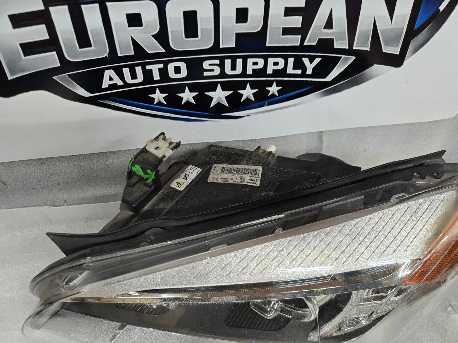 2013-2015 BMW X1 Xenon HID Left LH Headlight Assembly OEM 63117290255