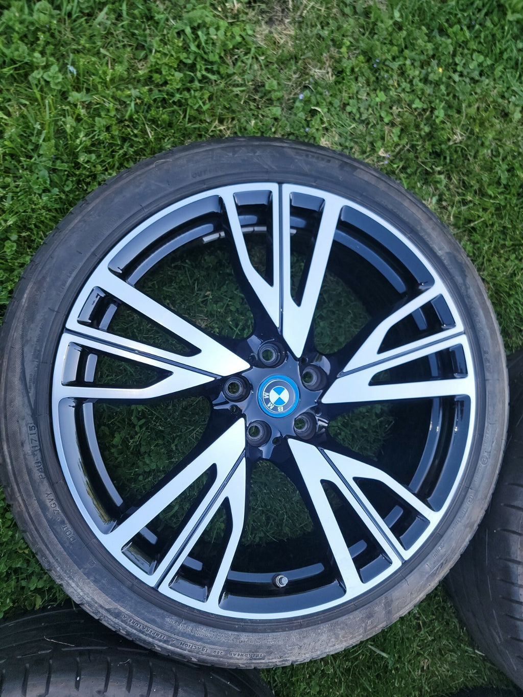 BMW i8 15-18 20 OEM Left or Right  rear ORIGINAL Rims  tpms  8.5J X20 Tire Tpms 