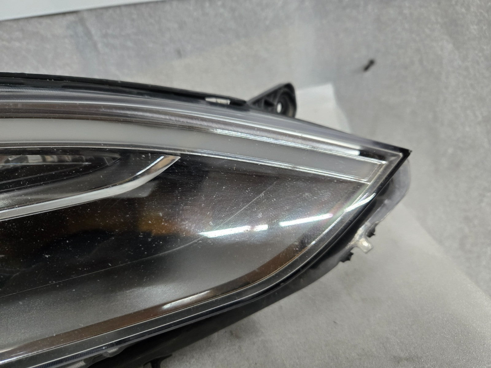 2016-2020 Tesla Model S Right RH Passenger Side LED Headlight OEM 105357100D