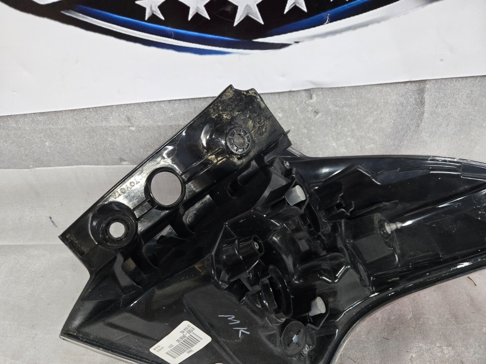2015-2017 TOYOTA RAV4 LH LEFT TAIL LIGHT ASSY OEM PART#81560-0R06100