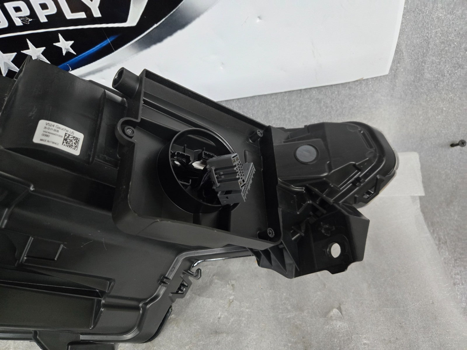 2025-2026 Volvo XC90 FULL LED Headlight 32365977 LEFT LH Drivers Side OEM