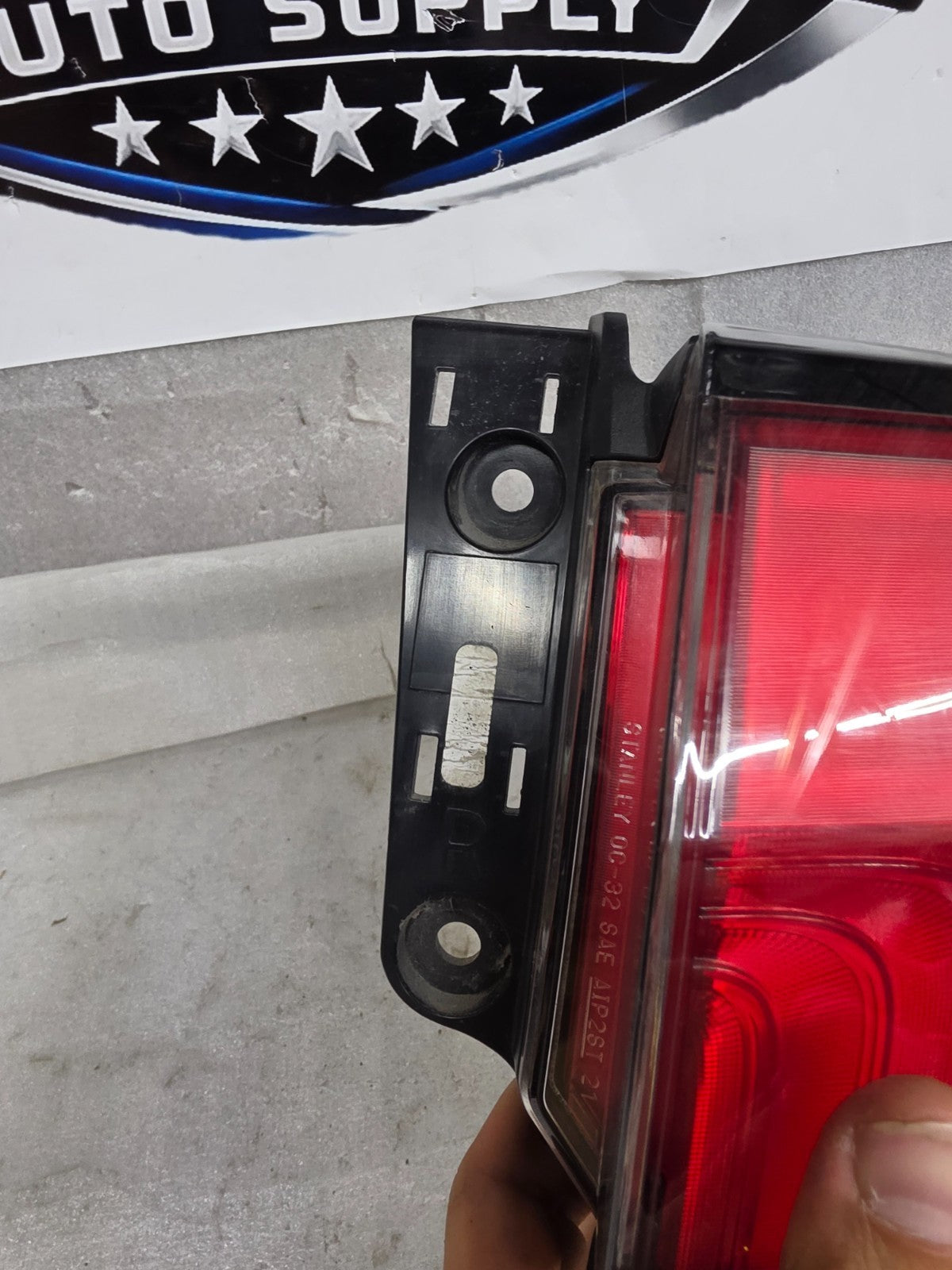 2023 2024 2025 TOYOTA SEQUOIA RH RIGHT PASSENGER QUARTER PANEL TAIL LIGHT OEM