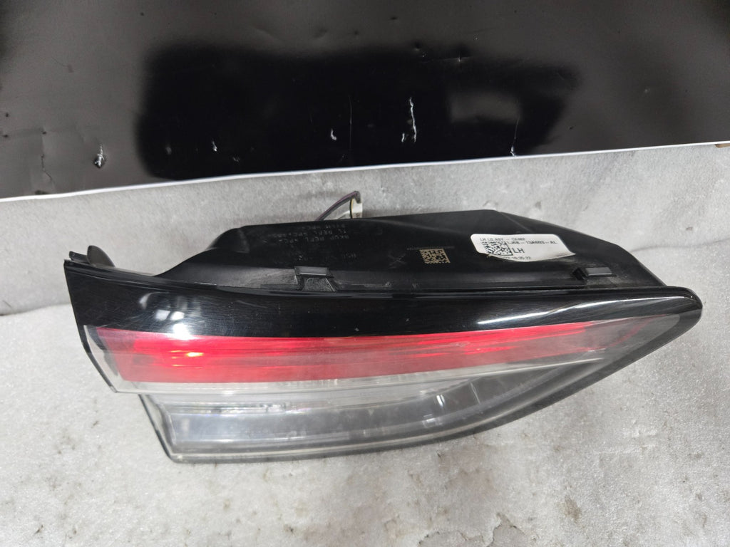 2019-2021 FORD ESCAPE REAR Driver LEFT TAIL LIGHT LAMP OEM LJ6B-13A603-AL