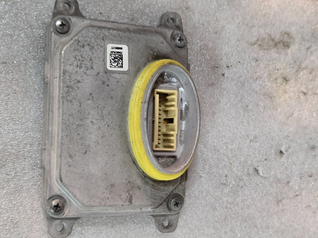 2018-2023 Kia Stinger LED Headlight Ballast Control Module Unit 92190-J5120 OEM