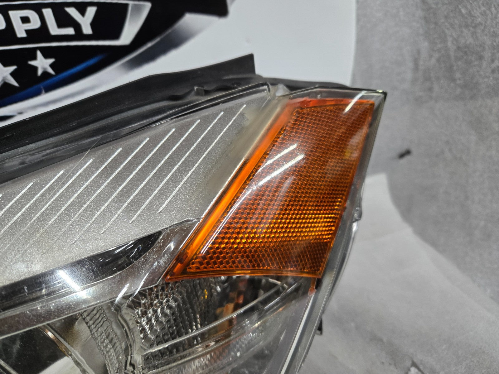 2013-2015 BMW X1 Xenon HID Left LH Headlight Assembly OEM 63117290255
