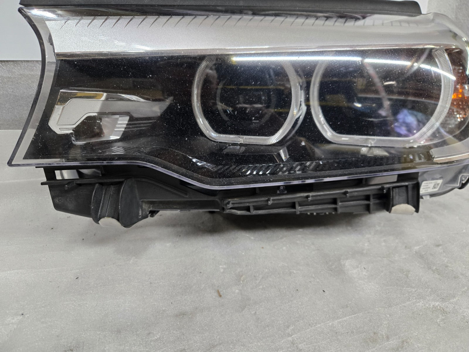2017-2020 BMW 5-SERIES 530i 540i G30 LEFT LH LED HEADLIGHT OEM COMPLETE 8499119