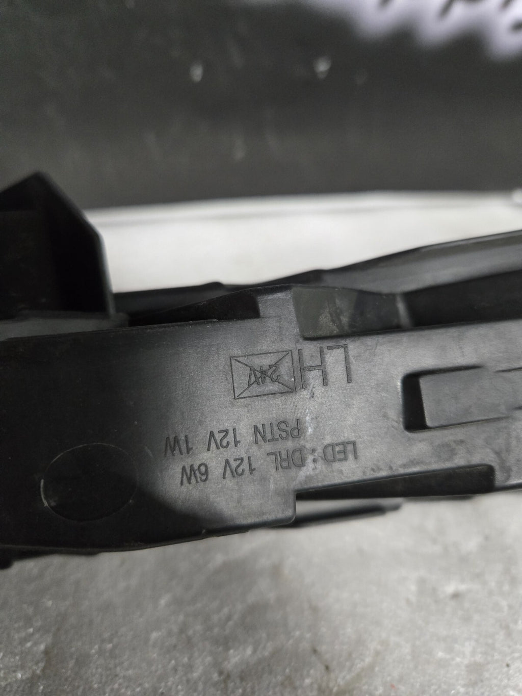 2015-2017 HYUNDAI SONATA LED FOG LIGHT FRONT LEFT DRIVER SIDE 92207-C10 OEM