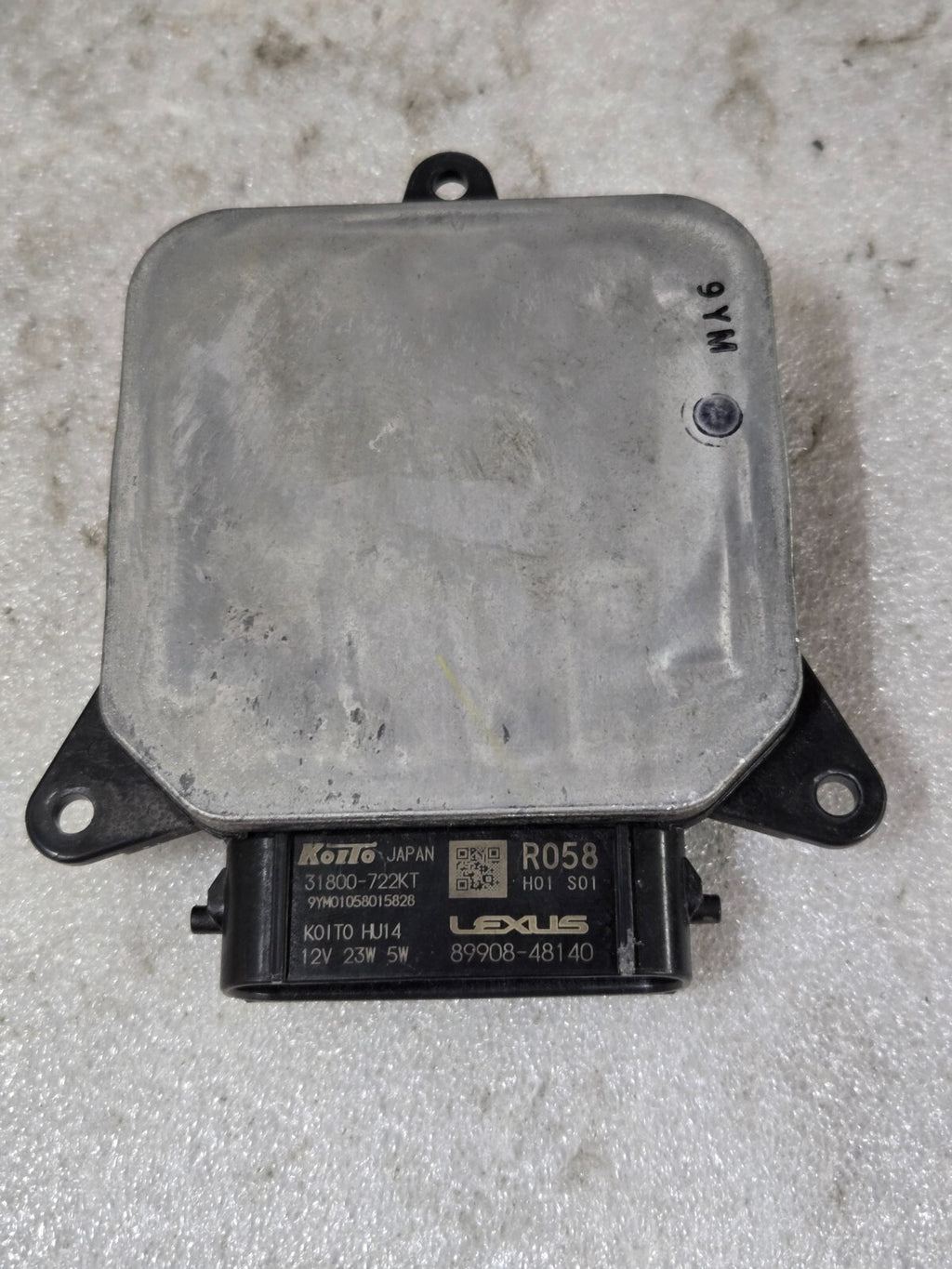 2020-2022 Lexus RX350 RX450h LED Headlight Ballast Control Module 89908-48140