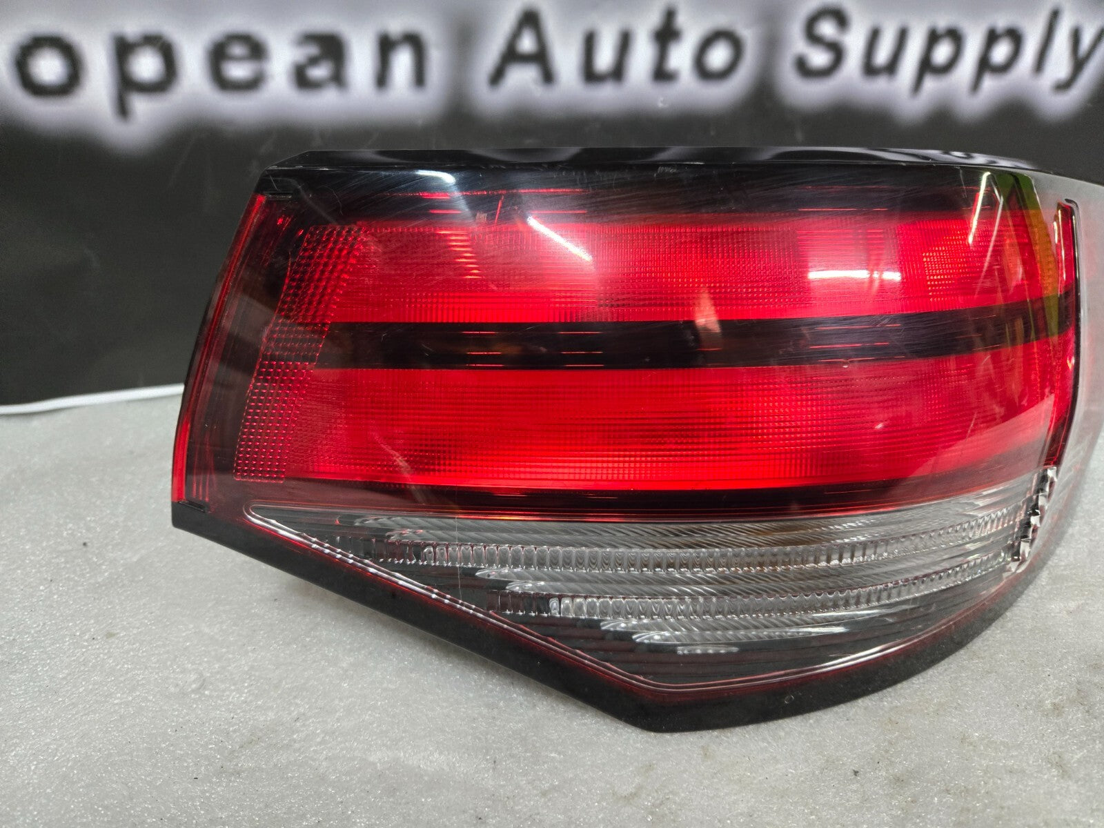 2020 2021 2022 Nissan Sentra RH Quarter Panel Tail Light OEM C103R 13805
