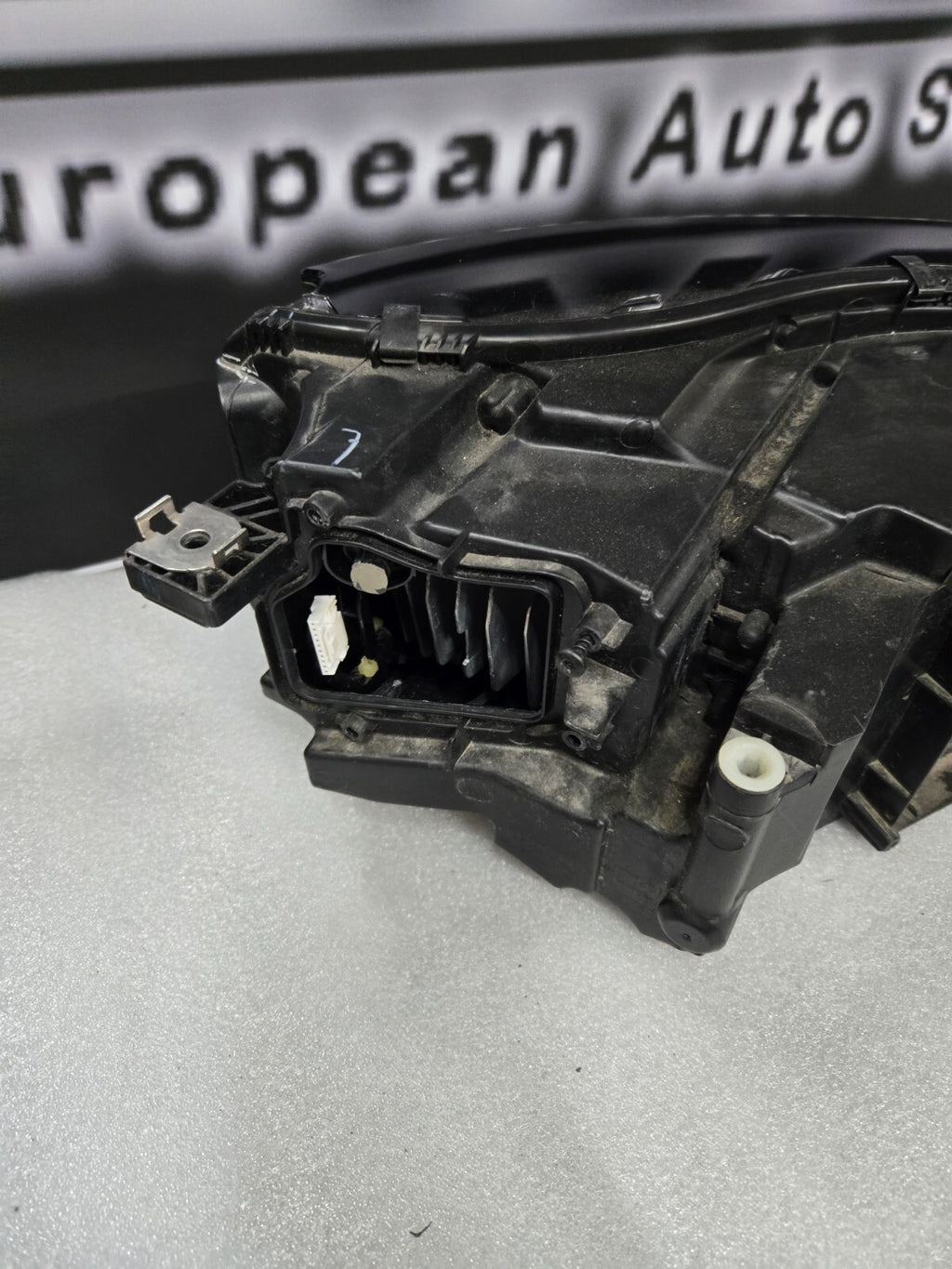2018 2019 2020 Audi Q5 SQ5 LED Headlight Left Driver Side LH OEM 80A941033E
