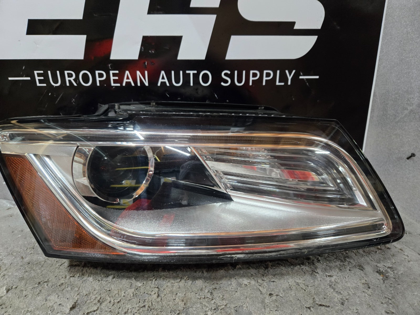 2013-2017 Audi Q5 SQ5 Xenon HID Headlight RH Right Non-AFS OEM W/ Modules!