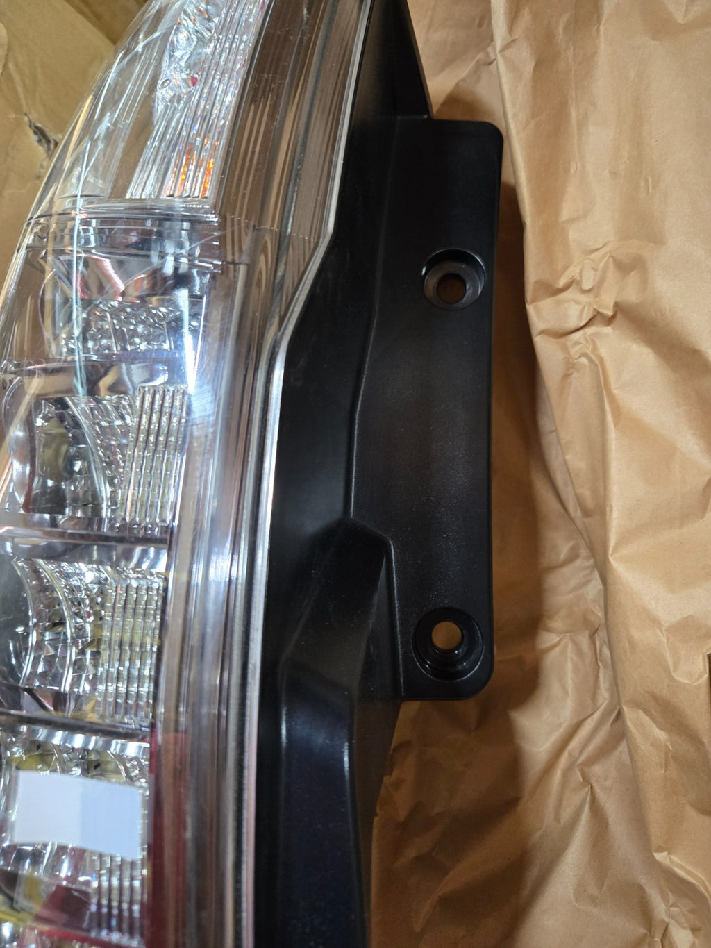 2014 - 2020 LEXUS GX460 LEFT LH DRIVER LED TAIL LIGHT OEM W/ BOX 81561-60B11