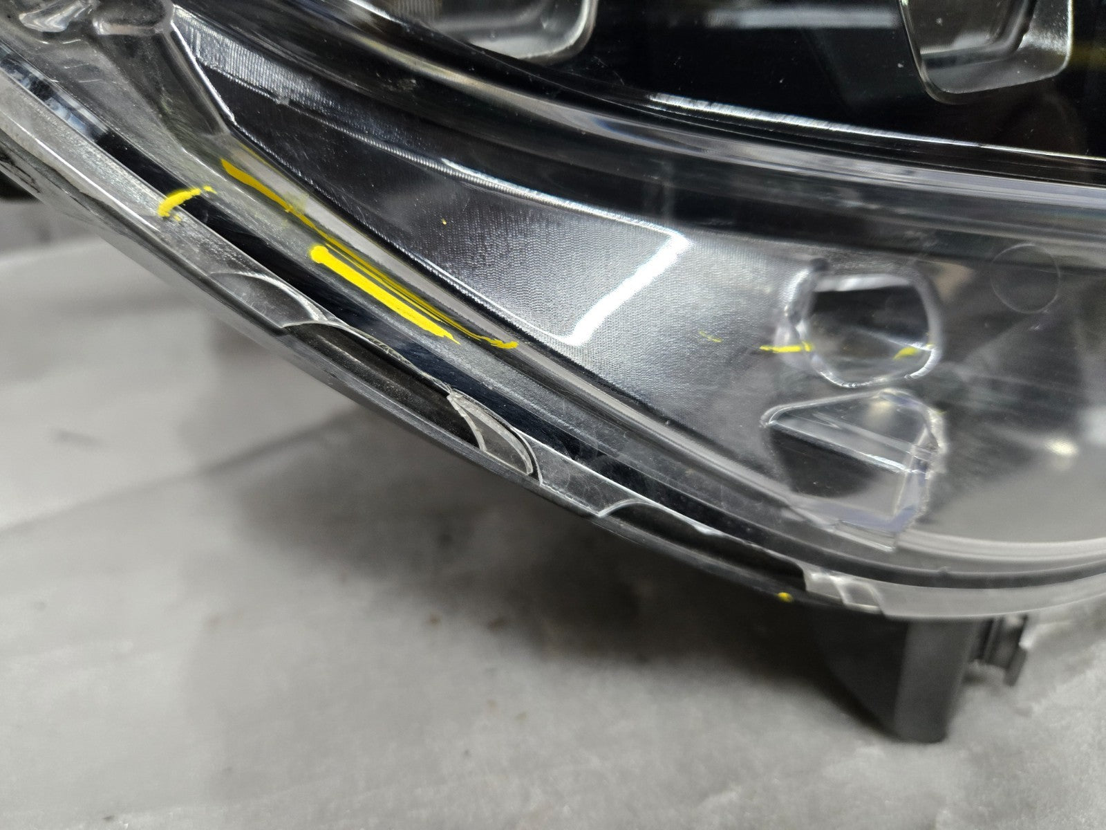 2022 2023 2024 2025 Lucid Air Right RH Full LED Headlight OEM P11-L110R0-06