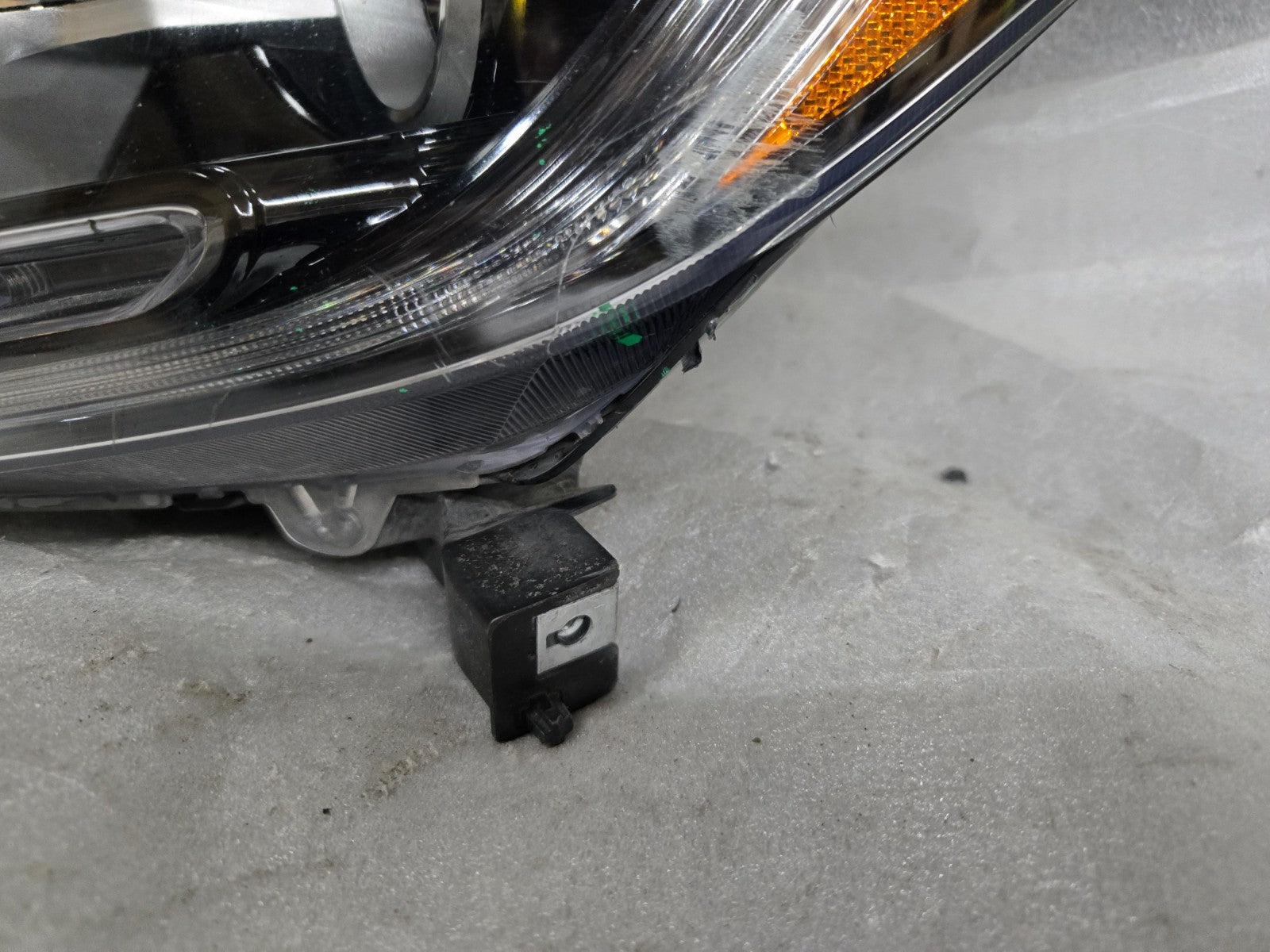 2017-2022 Honda CR-V CRV Left Driver  Side Halogen W/LED Headlight OEM