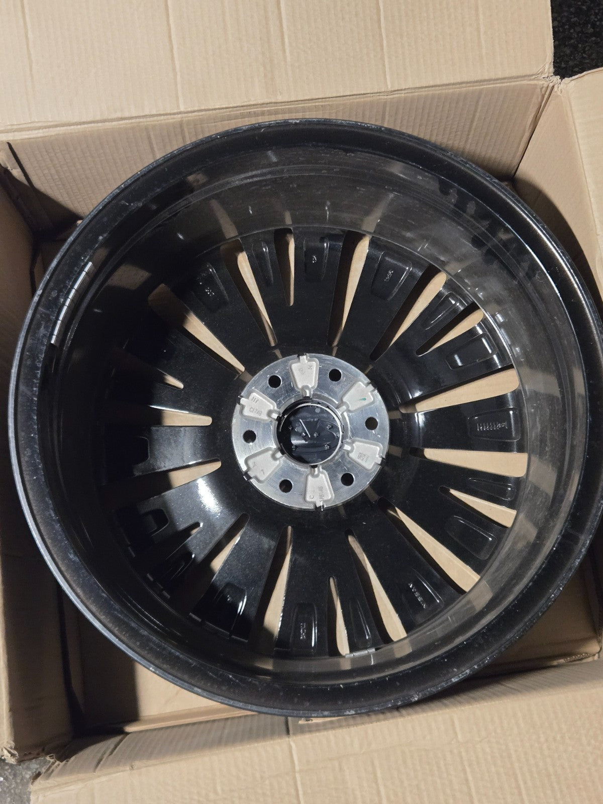 Infiniti QX80 4030S-IP228B IP 22X8 BLACK MONOGRAM WHEEL RIM OEM