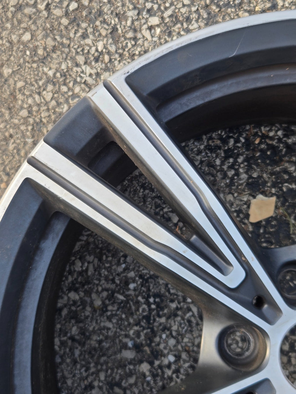 2019-2024 BMW 330i M340i 330i 430i M440i 19" OEM Front Wheel Rim Style 8089896