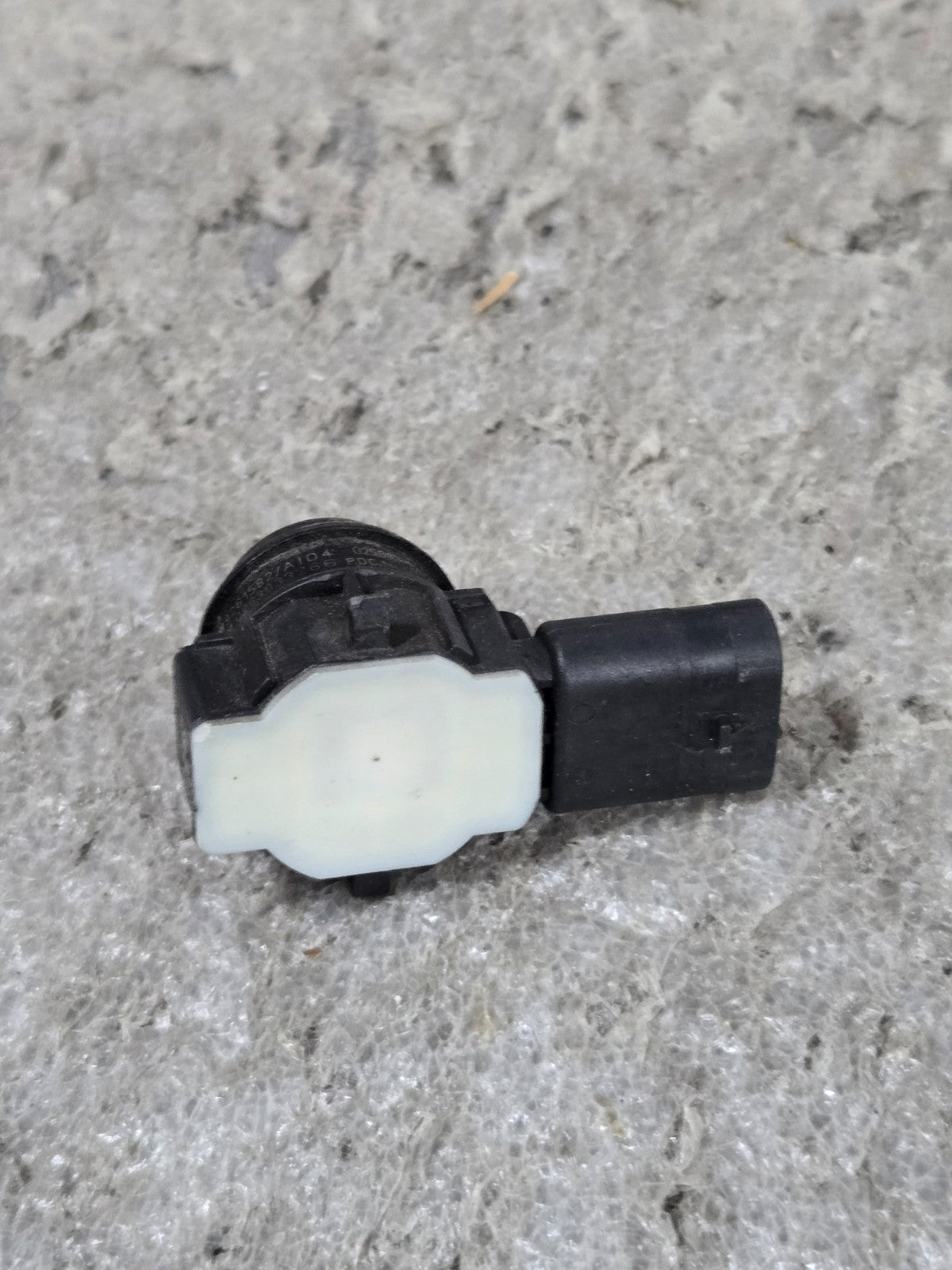 2015-16 BMW 428i Gran Coupe Ultrasonic Parking Aid Sensor PDC 9261582 OEM