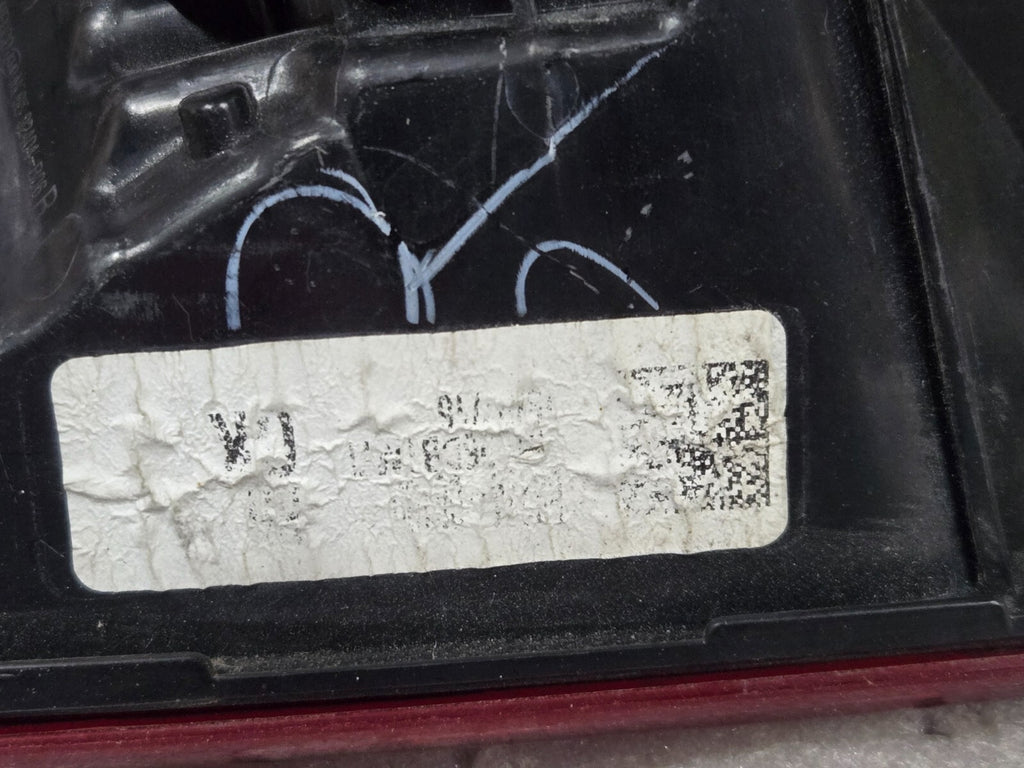 2017-2018 Kia Forte Halogen Tail Light Inner Right RH Passenger OEM 92404-B0