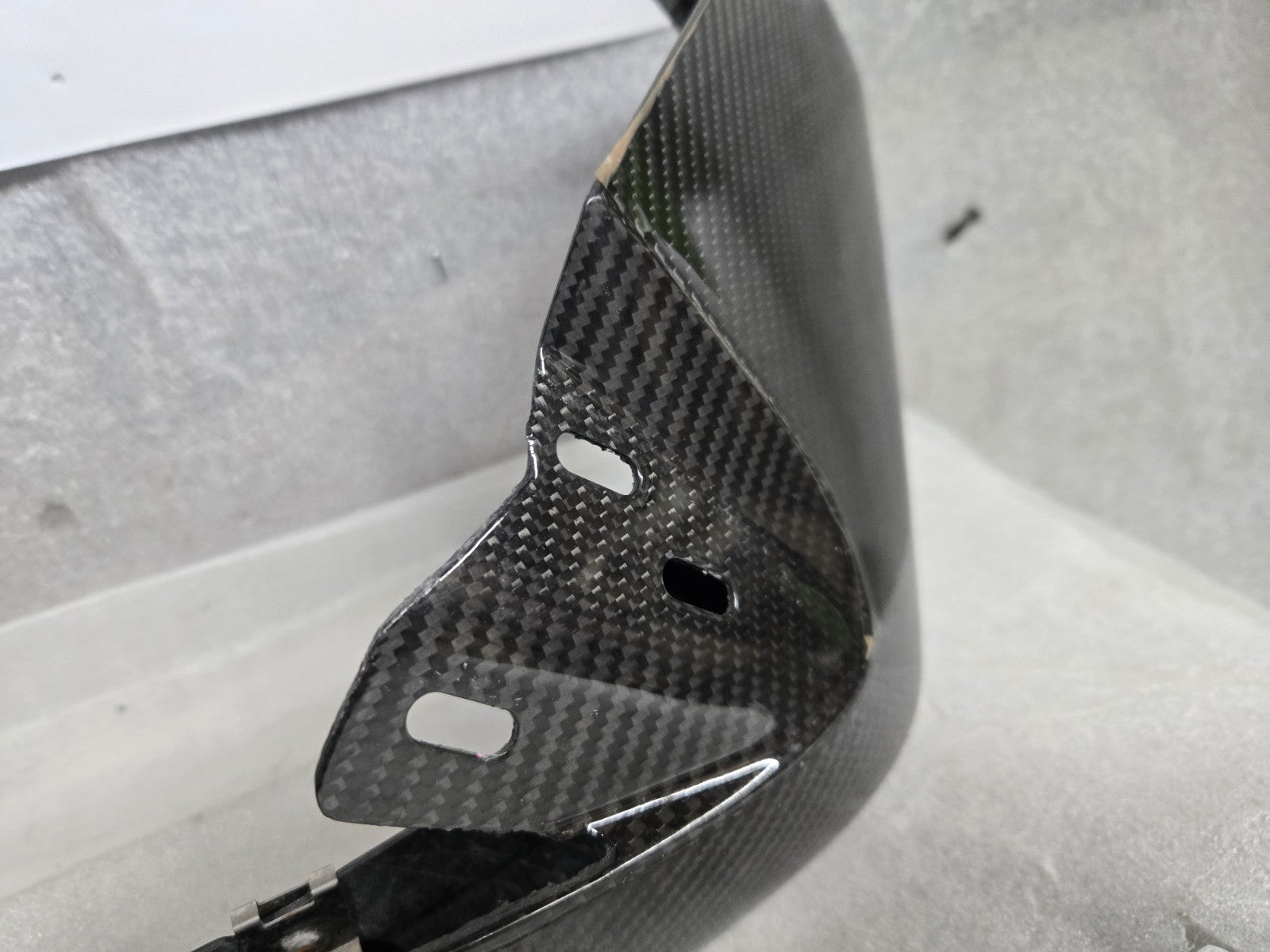 Lamborghini Urus Front Bumper LH Left 4ML807059A Carbon Lip Section OEM Genuine