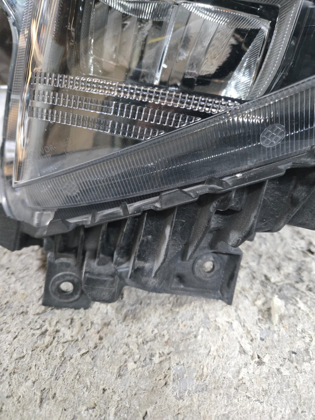 2022 2023 HYUNDAI TUCSON RIGHT PASSENGER FULL LED REFLECTOR LOWER HEADLIGHT OEM