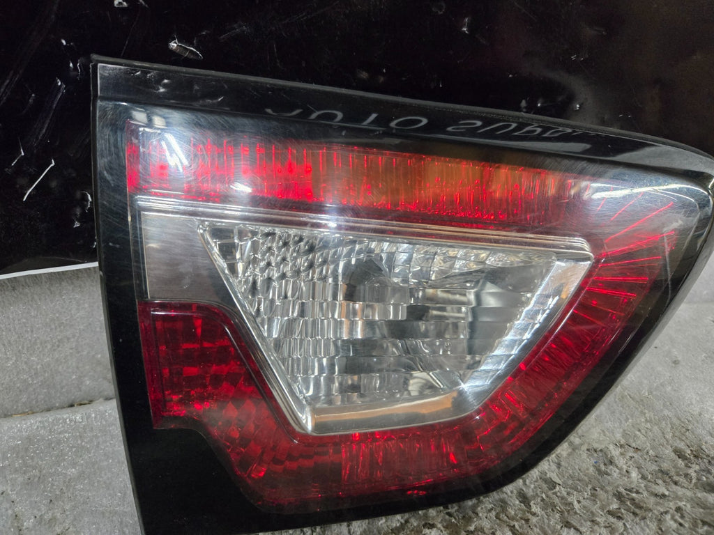 2013-2017 Chevy Traverse LH Left Driver Inner Trunk Tail Light Lamp 20956907 OEM