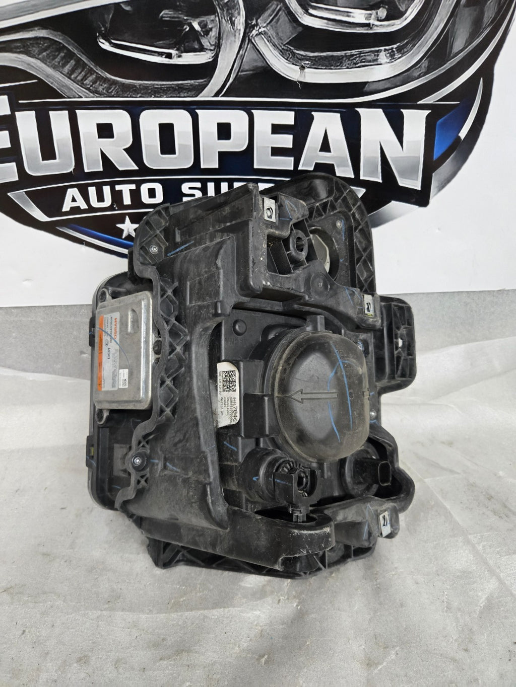 2019-2022 Chevy Blazer HID Xenon Headlight Left LH Driver OEM 84987046