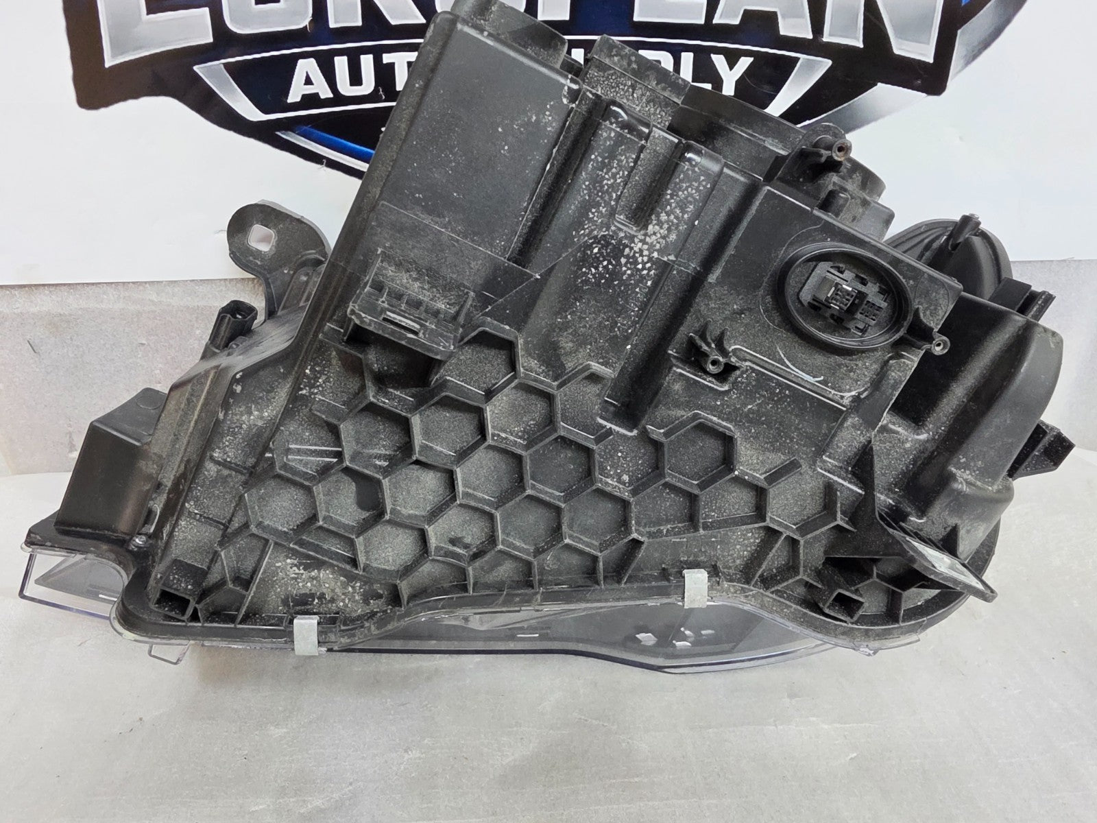 2015-2018 BMW X3 X4 Headlight Xenon HID AFS Right RH Passenger 63117401142 OEM