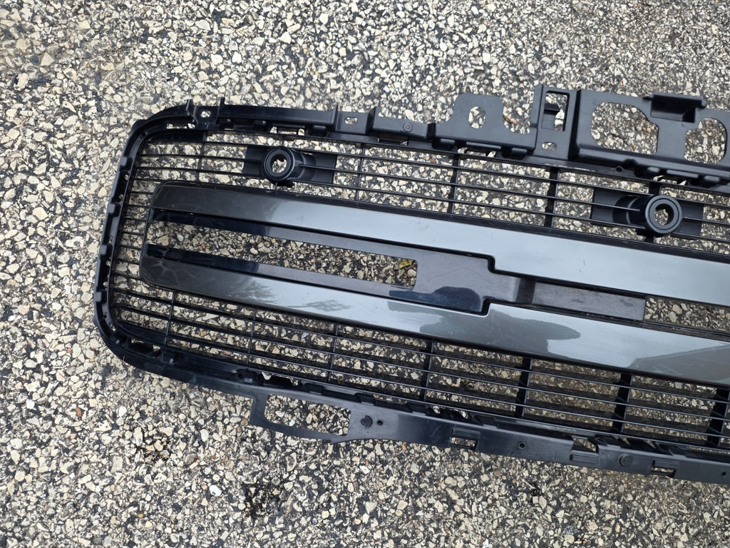 2021-2024 Range Rover Vogue L460 Front Lower Grille Fascia OEM M8E217F791A
