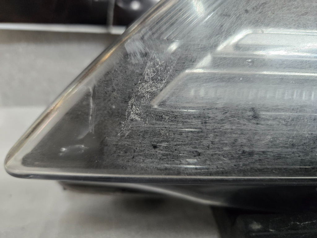 2015-2019 Lincoln MKC Left LH Driver Side Xenon HID Headlight OEM