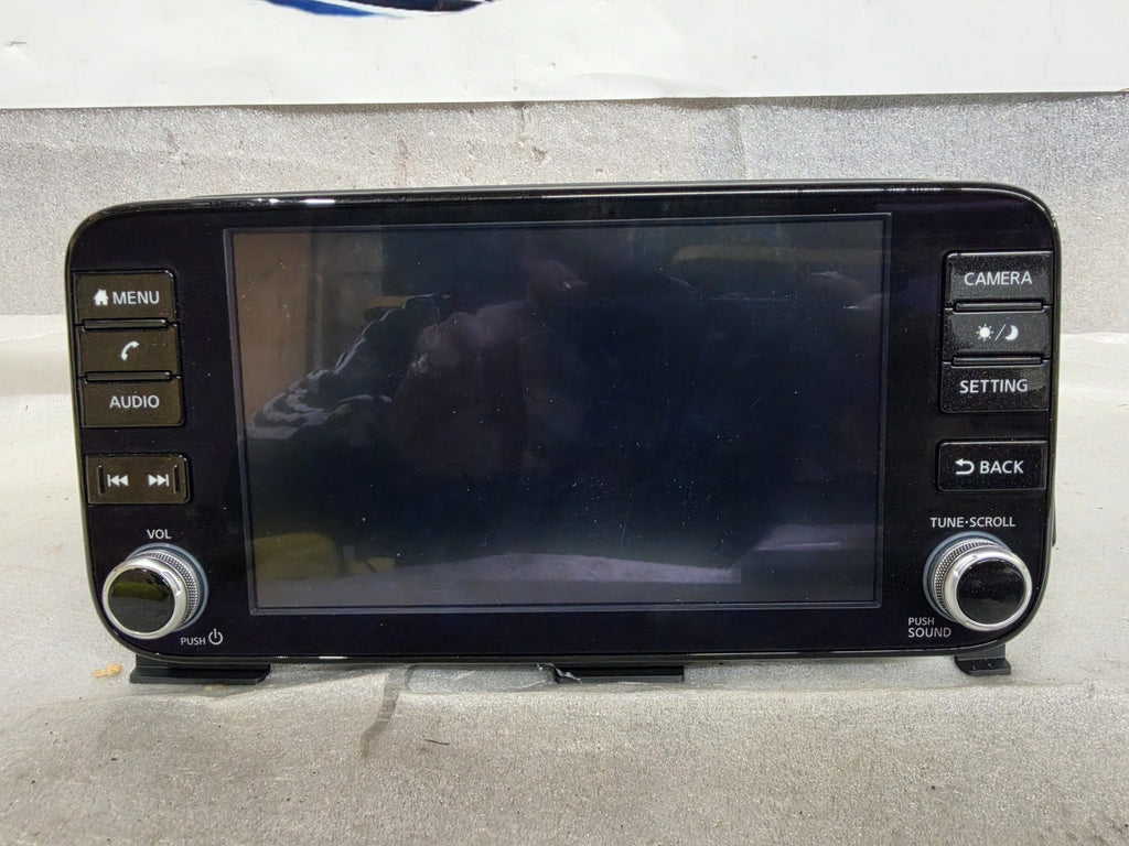2020 - 2024 Nissan Kicks Versa OEM Touch Screen Multi Media Bluetooth Car Play