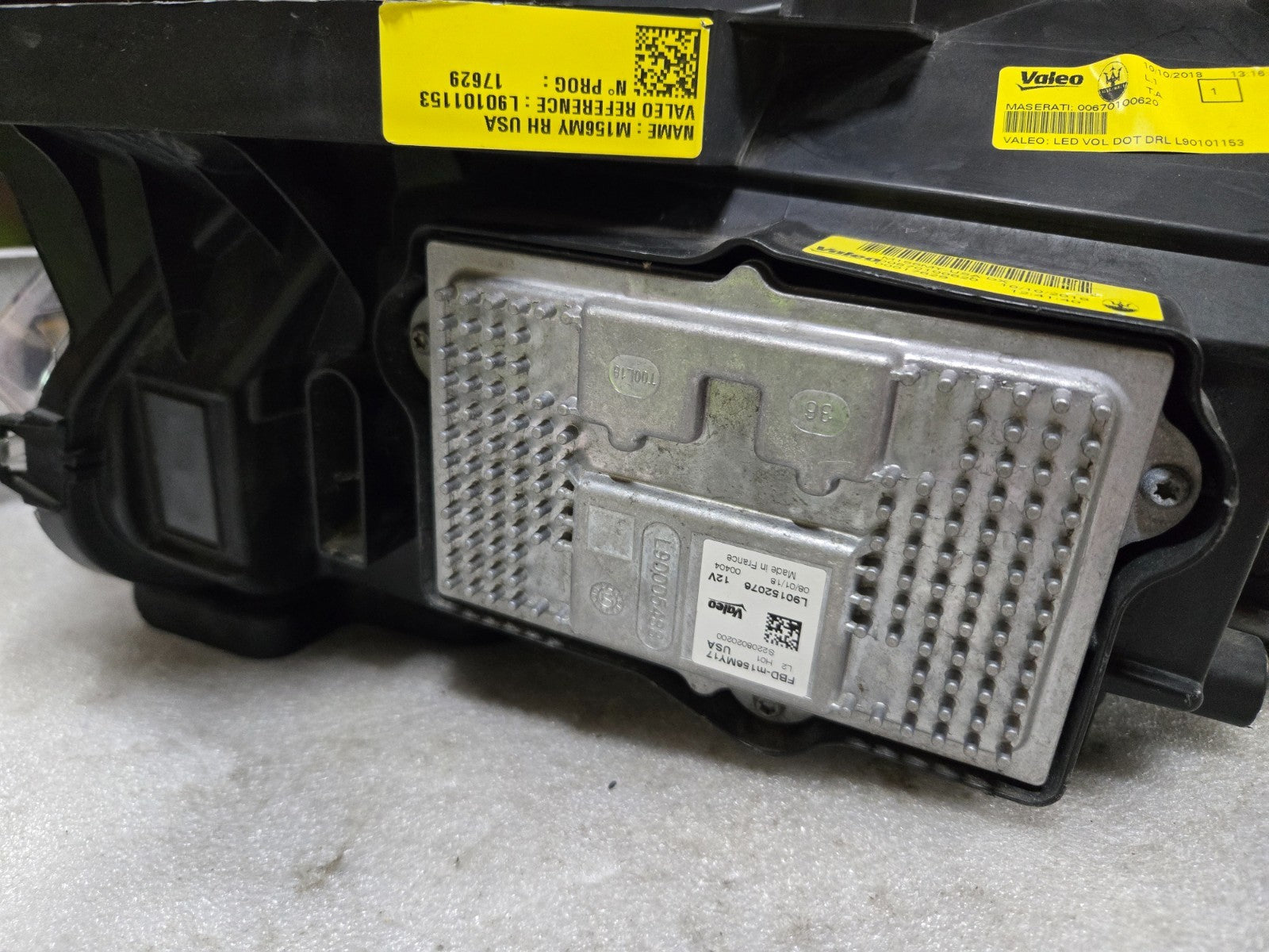 2018-2021 MASERATI QUATTROPORTE M156 RIGHT HEADLIGHT LED OEM 670100620 COMPLETE