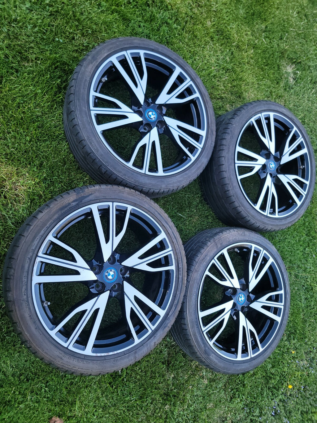 BMW i8 15-18 20 OEM Set front rear ORIGINAL Rims  tpms 7.5J X20  8.5J X20
