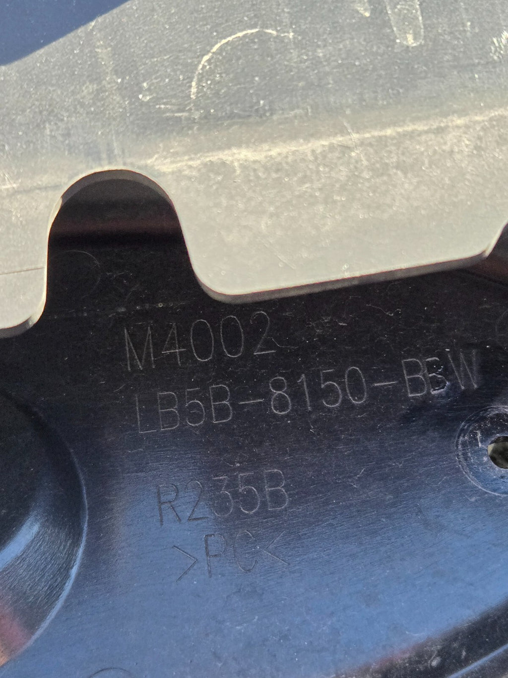 2020 2021 2022 2023 Ford Explorer Grill W/ Emblem LB5B-8200-BD59B8 OEM