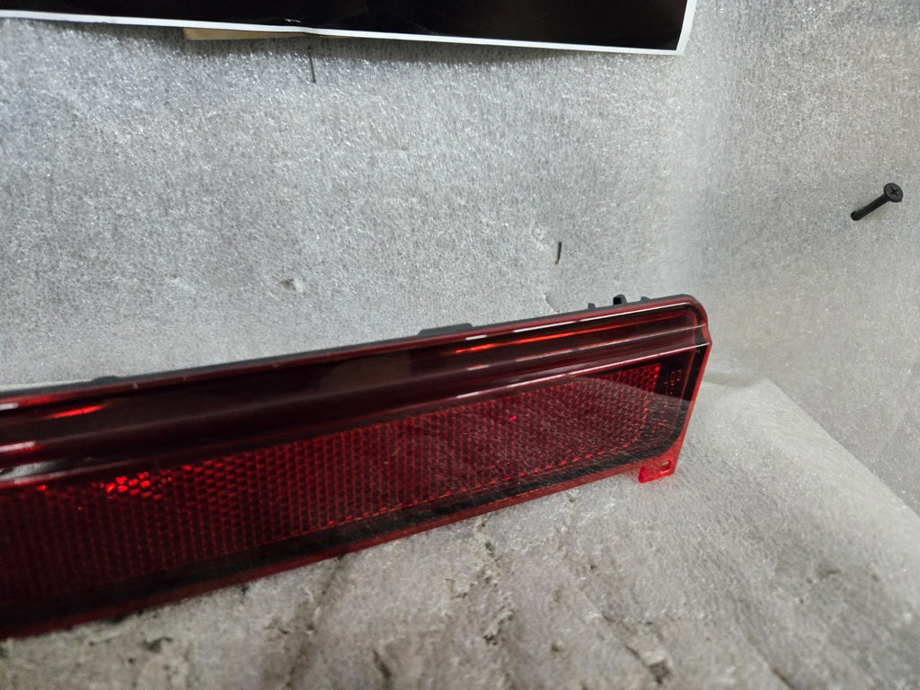 2022 2023 BMW IX REAR LOWER LEFT DRIVER BUMPER LIGHT LAMP H1795377908 OEM