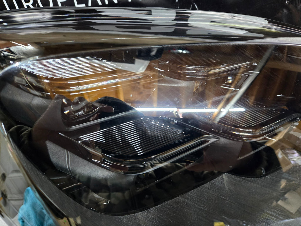 2024 2025 Porsche Cayenne Turbo Right RH Passenger Side Full LED Headlight OEM