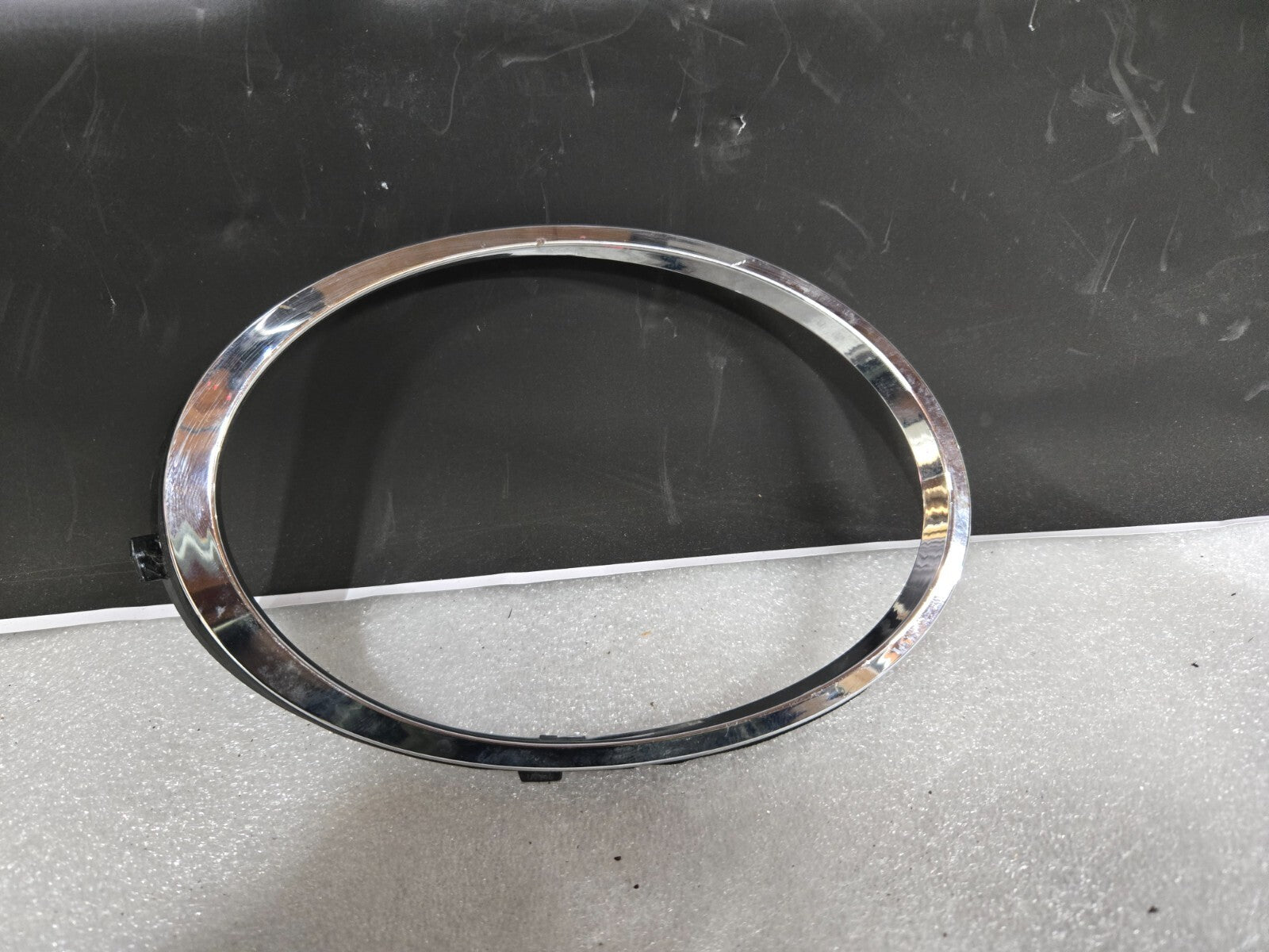 2020-2022 Bentley Bentayga Left LH Driver Headlight Outer Trim Chrome SMALL OEM