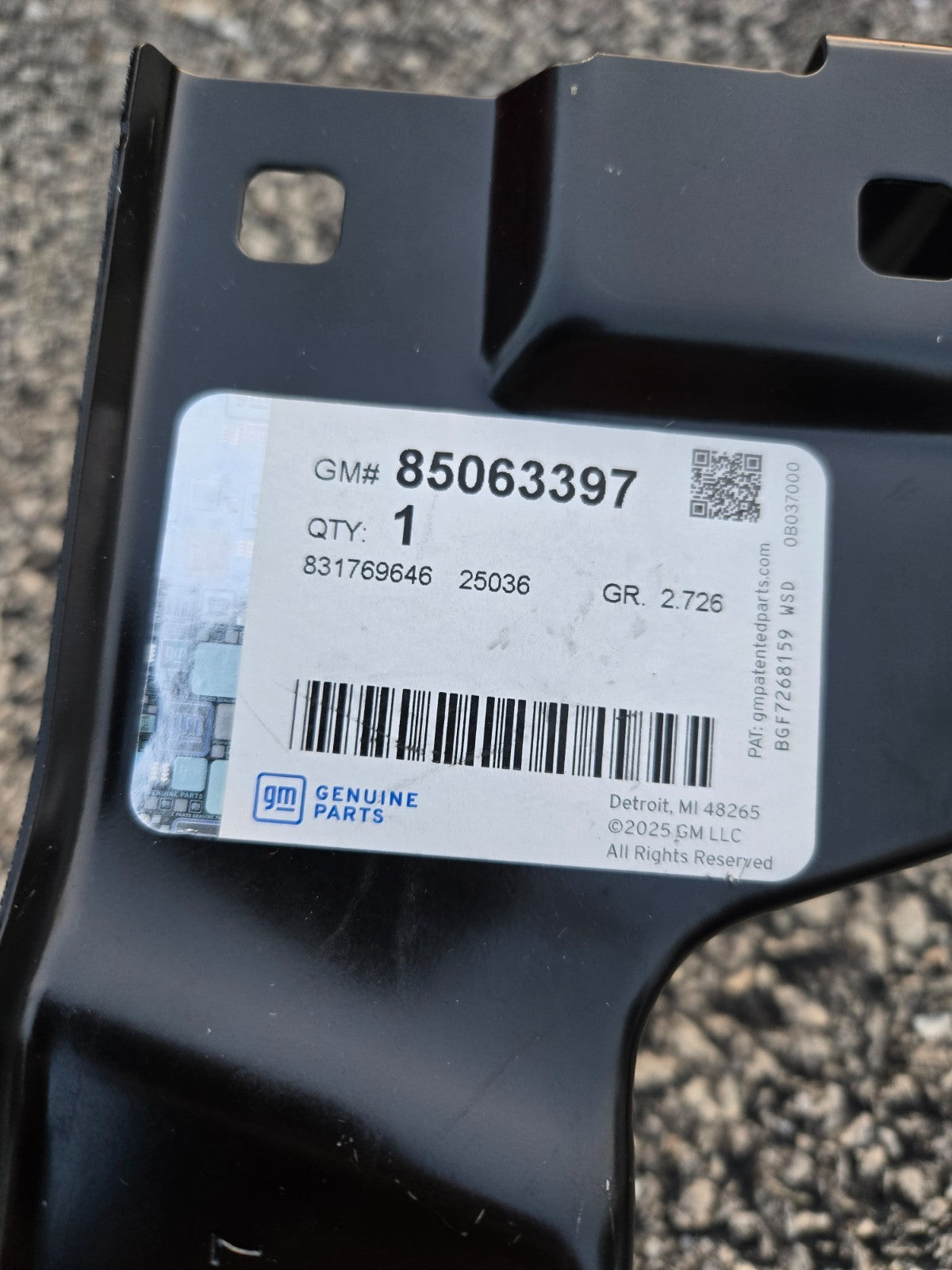 Genuine GM Bracket 85063397 NEW OEM