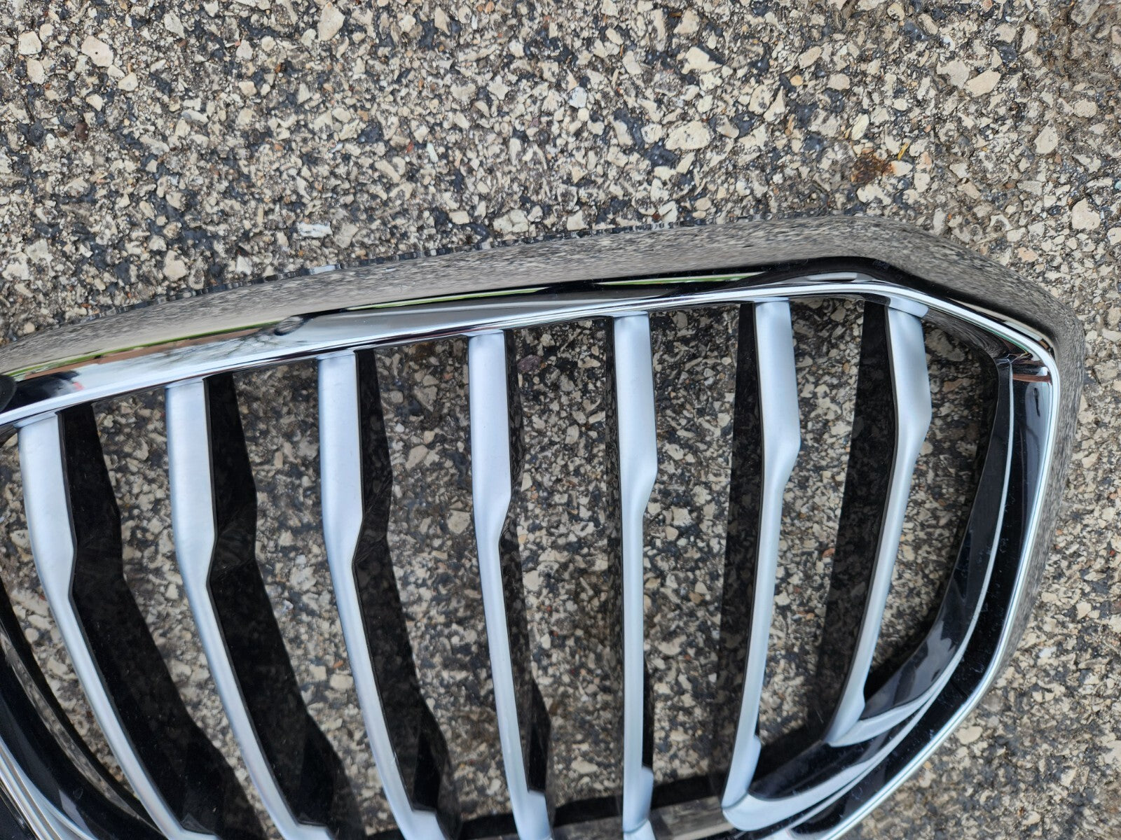 2019-2023 BMW G05 X5 Grille Front Grill Camera Hole Chrome OEM 20240006541