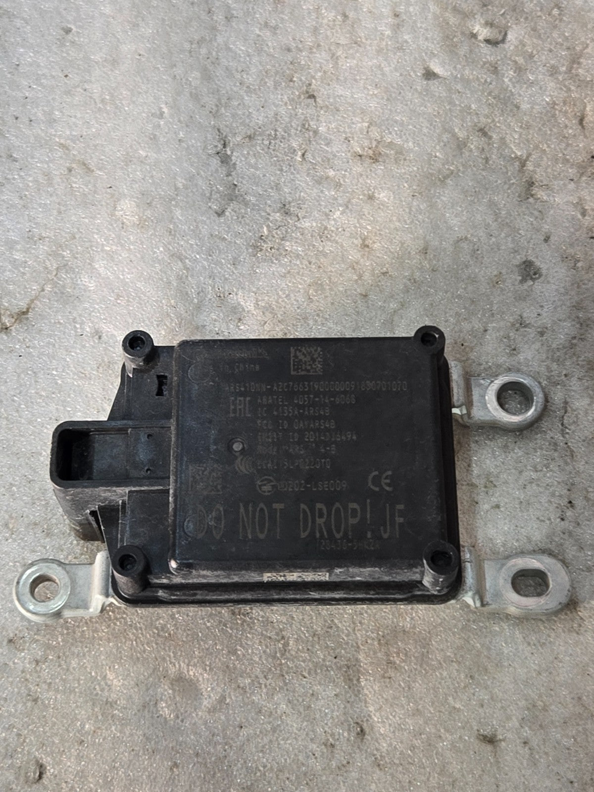 2018 2019 2020 NISSAN ROGUE SPORT RADAR SENSOR MODULE (28438-5HK2A) OEM JF