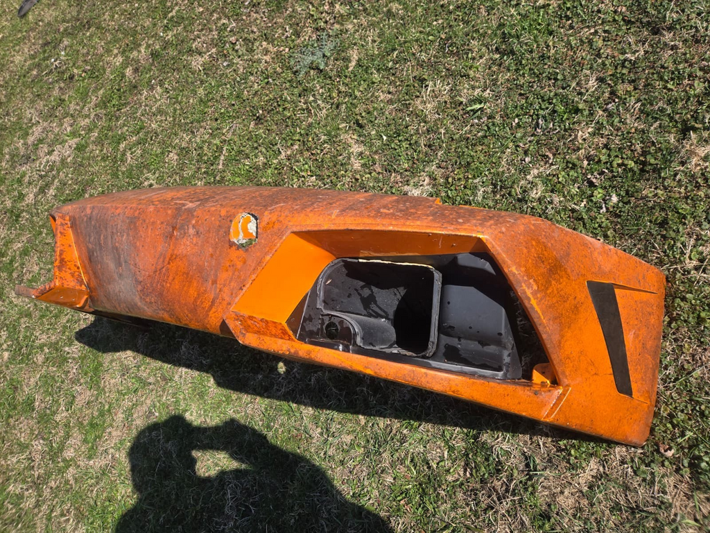 2004-2007 Lamborghini Gallardo Premier4509 FRP Front Bumper AFTERMARKET