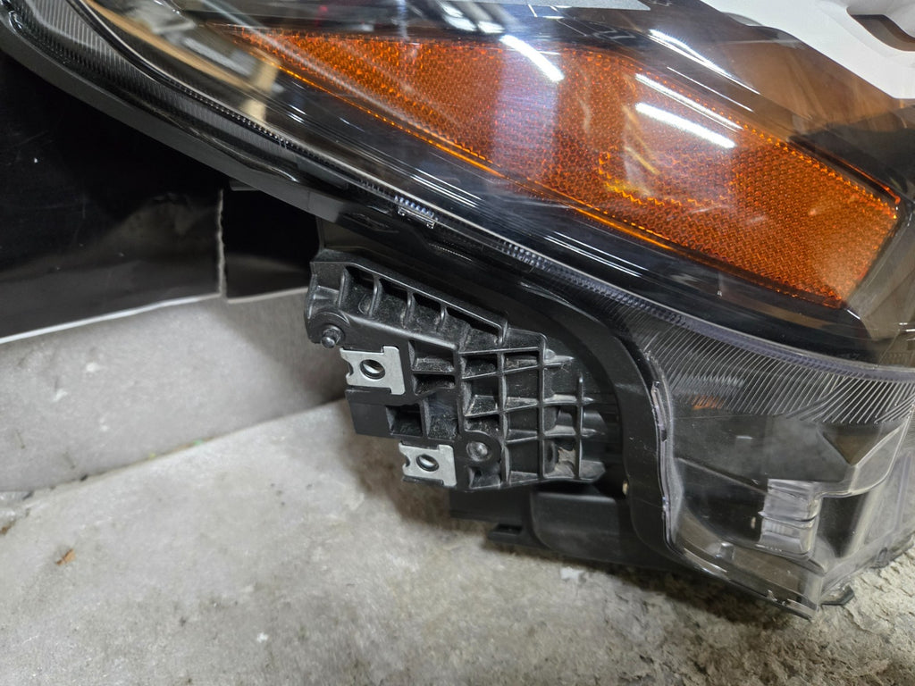 2025 2026 Subaru Forester Black LED Right RH Passenger Side Headlight OEM K5